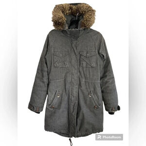 Community Aritzia down parka with faux fur  hoodie Sz S